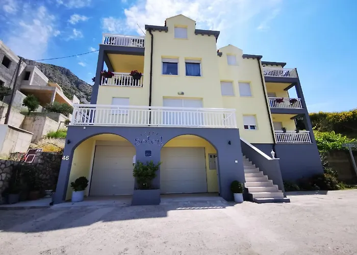 Apartments Villa Soleil