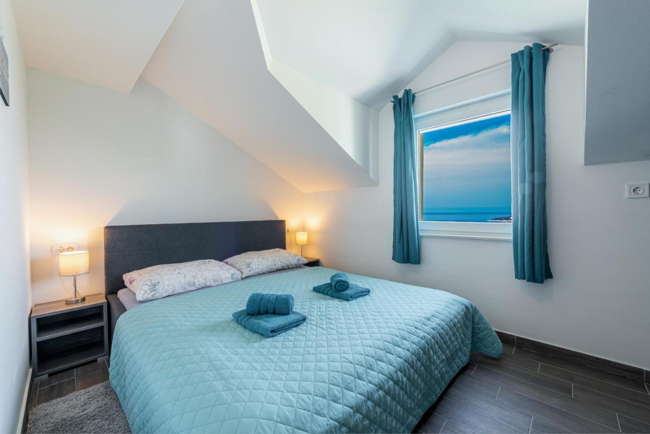 Soleil Apartment